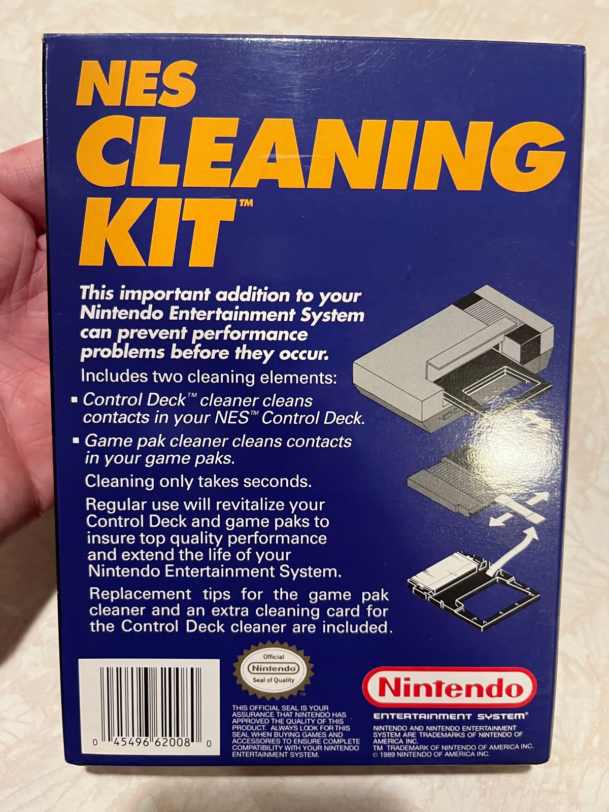 Nintendo NES Cleaning Kit w/ Box, Inserts, Cleaning Pads