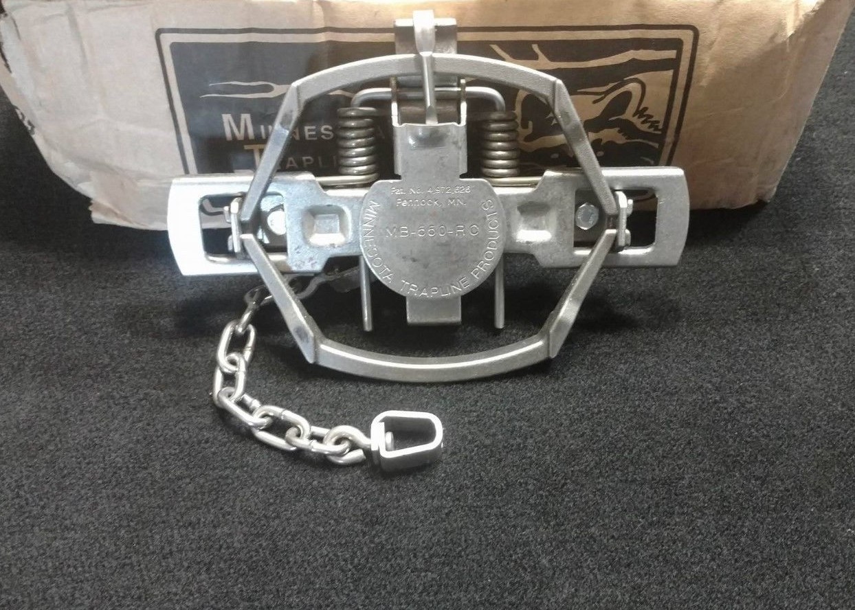 1 MB 550-RC TRAP OFFSET CAST JAW'S 2 COIL TRAPPING COYOTE BOBCAT FOX TRAPS