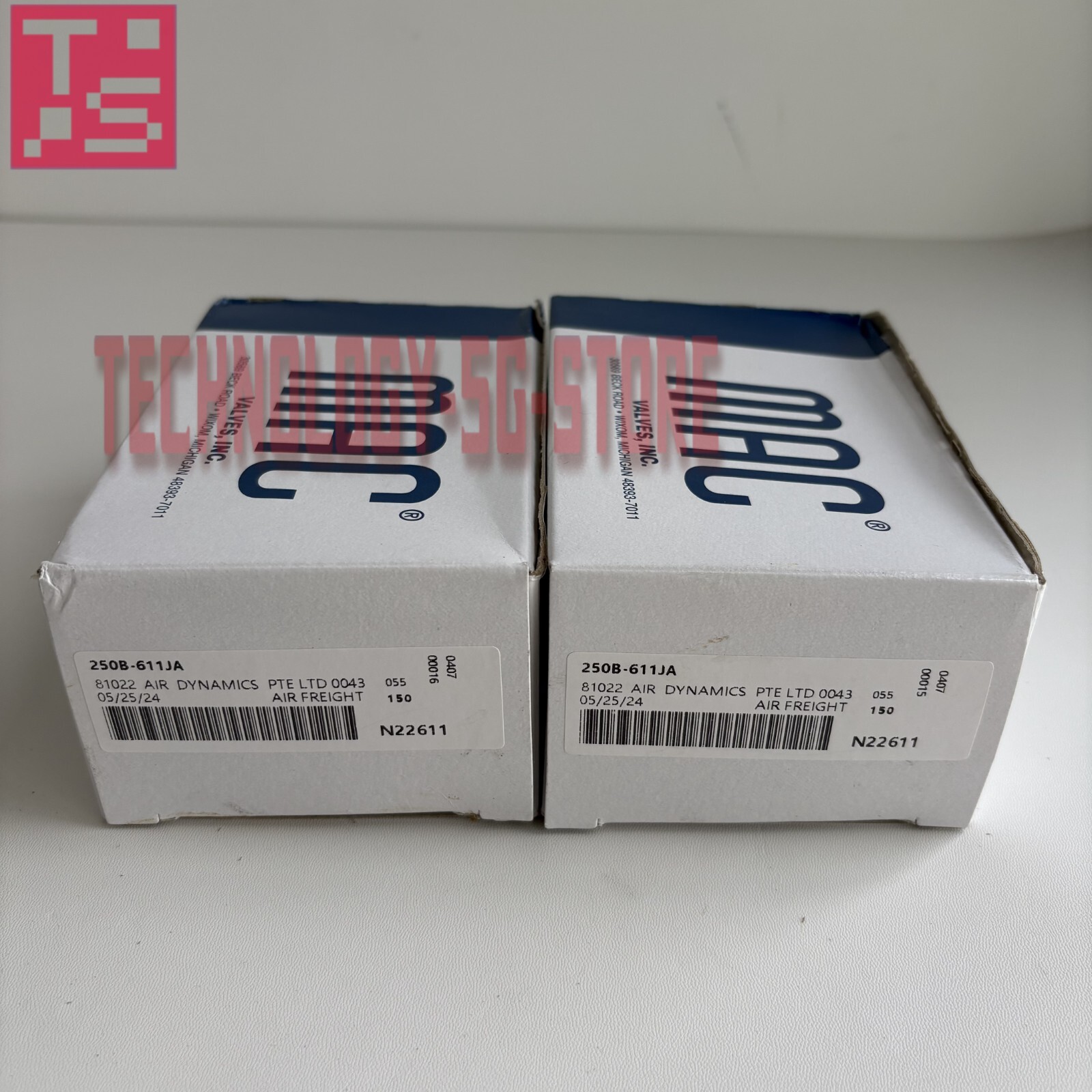 MAC 250B-611JA solenoid valve # 1pcs New In Box
