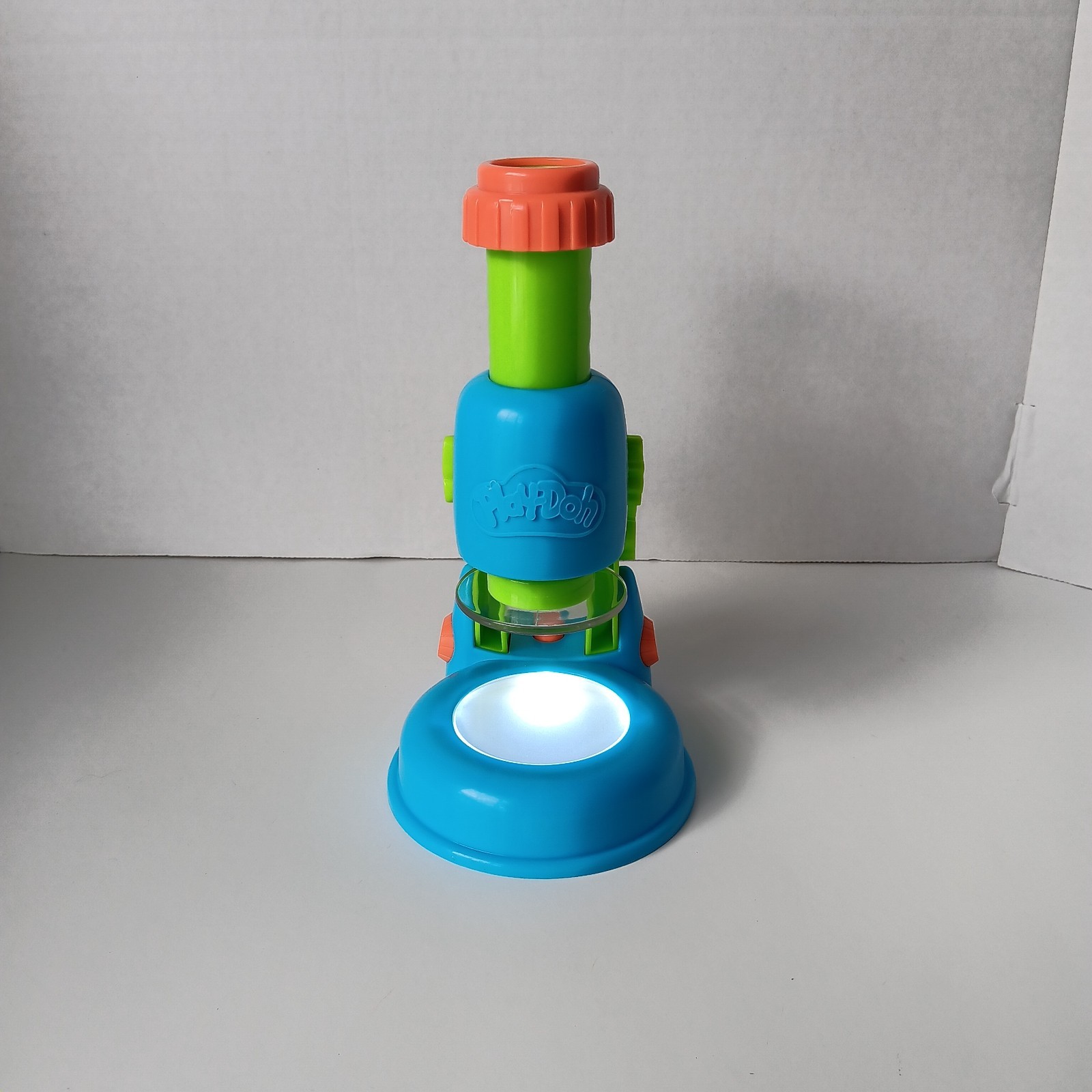 The Play-Doh Light & Look Microscope -- Batteries Included!