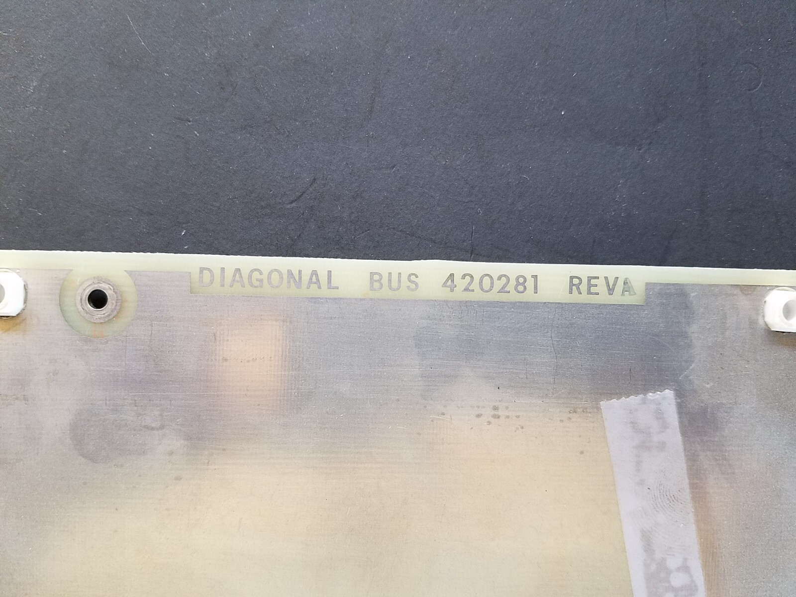FLUKE 5100B Calibrator 420281 DIAGONAL BUS Board 5100A-3004