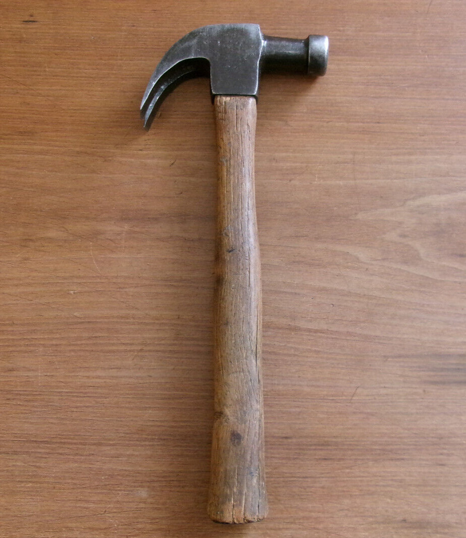 Vintage BELKNAP BLUEGRASS Curved Claw Hammer 1 Pound 11 Ounce w/Handle
