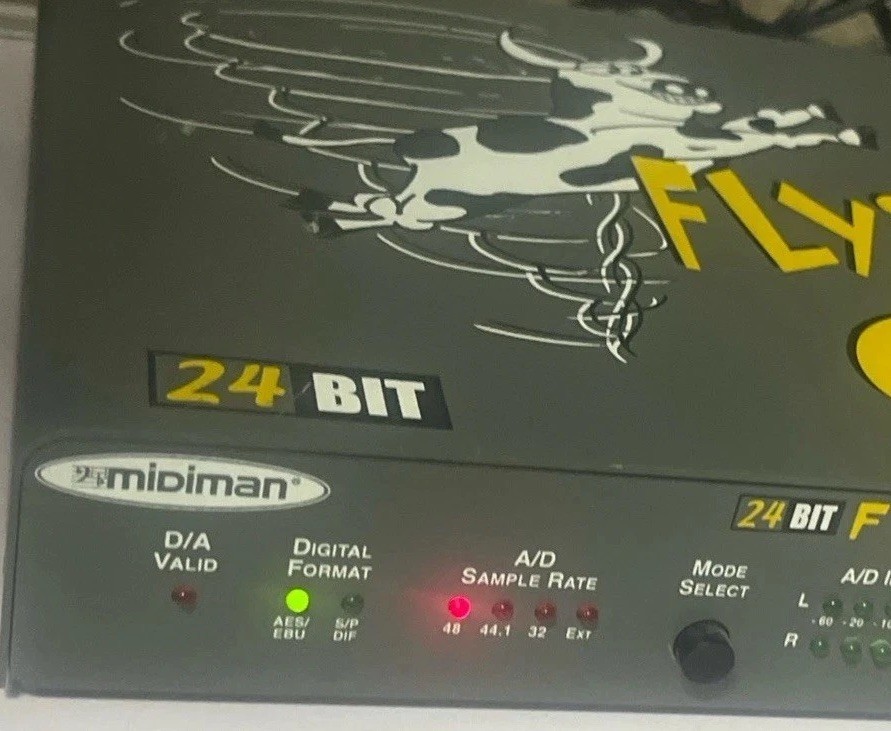 M-Audio Flying Cow 24 Bit XLR Digital Analog Converter AES/EBU S/PDIF Tested
