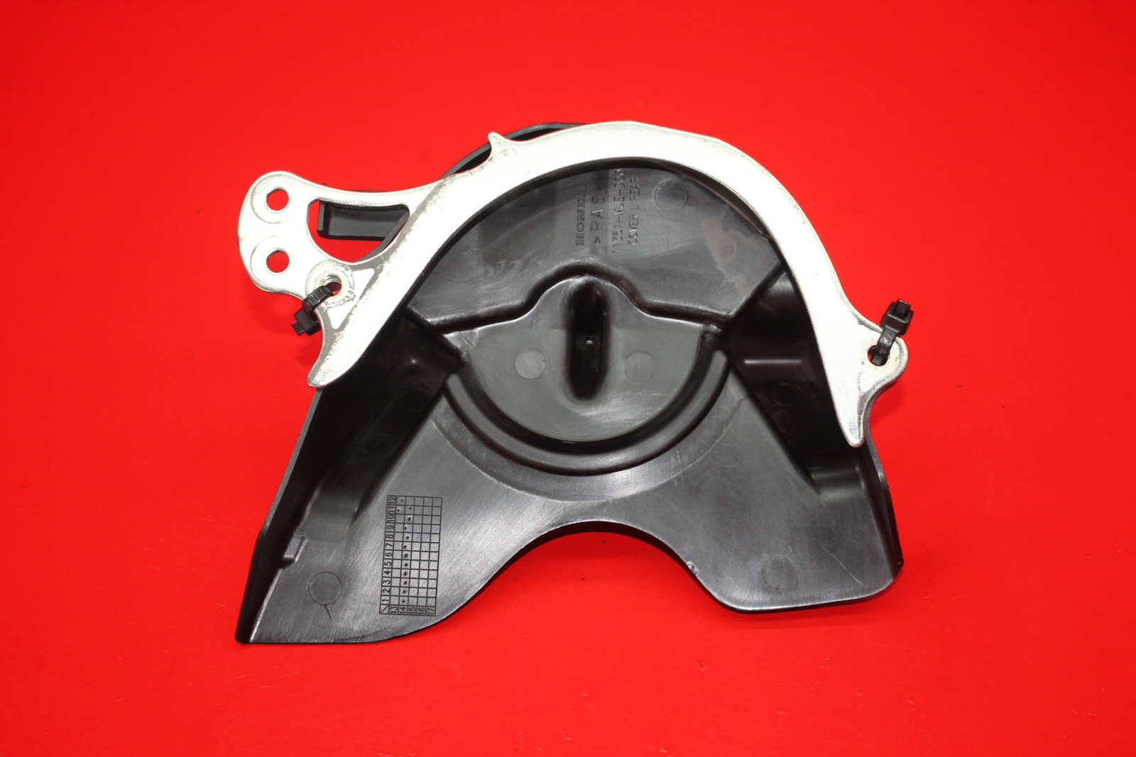 15 2015 HONDA CBR650F ENGINE SPROCKET COVER