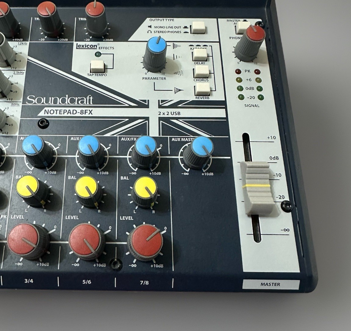 Soundcraft ‎Notepad-8FX Analog Mixer USBx2 Podcast