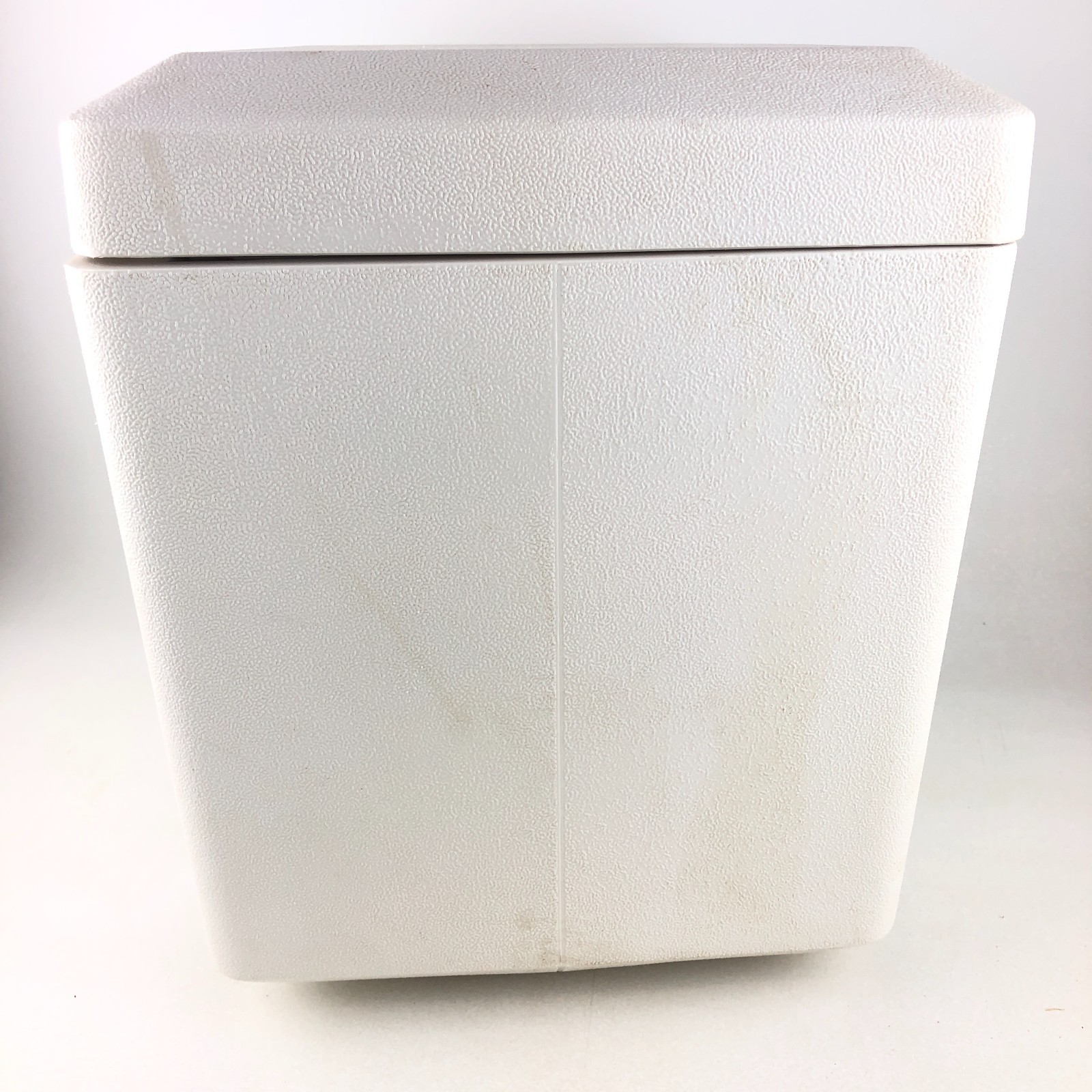 Sentry 2190 Safe Keyed FireProof Security Privacy Lock Box with Key File Folder
