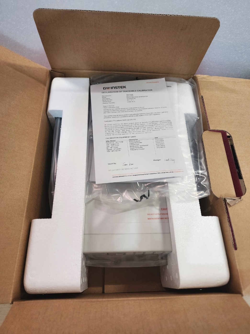 GW Instek SFG-1003 DDS Function Generator NEW!