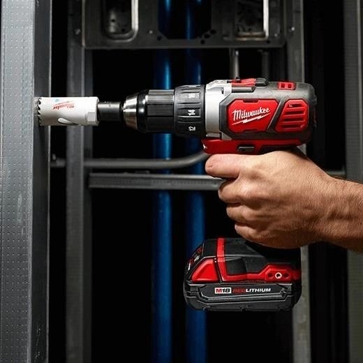 Milwaukee 2606-22CT M18 Compact 1/2 Drill/Driver Kit