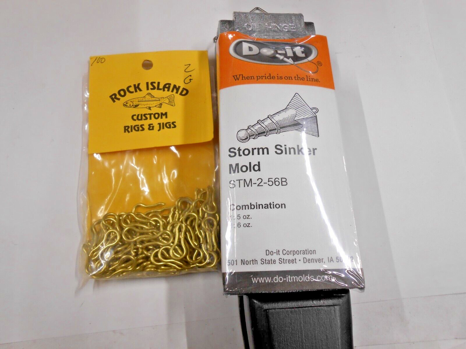 3409 Do-It Storm Sinker Mold 5, 6 oz 100 # 2 brass eyes included