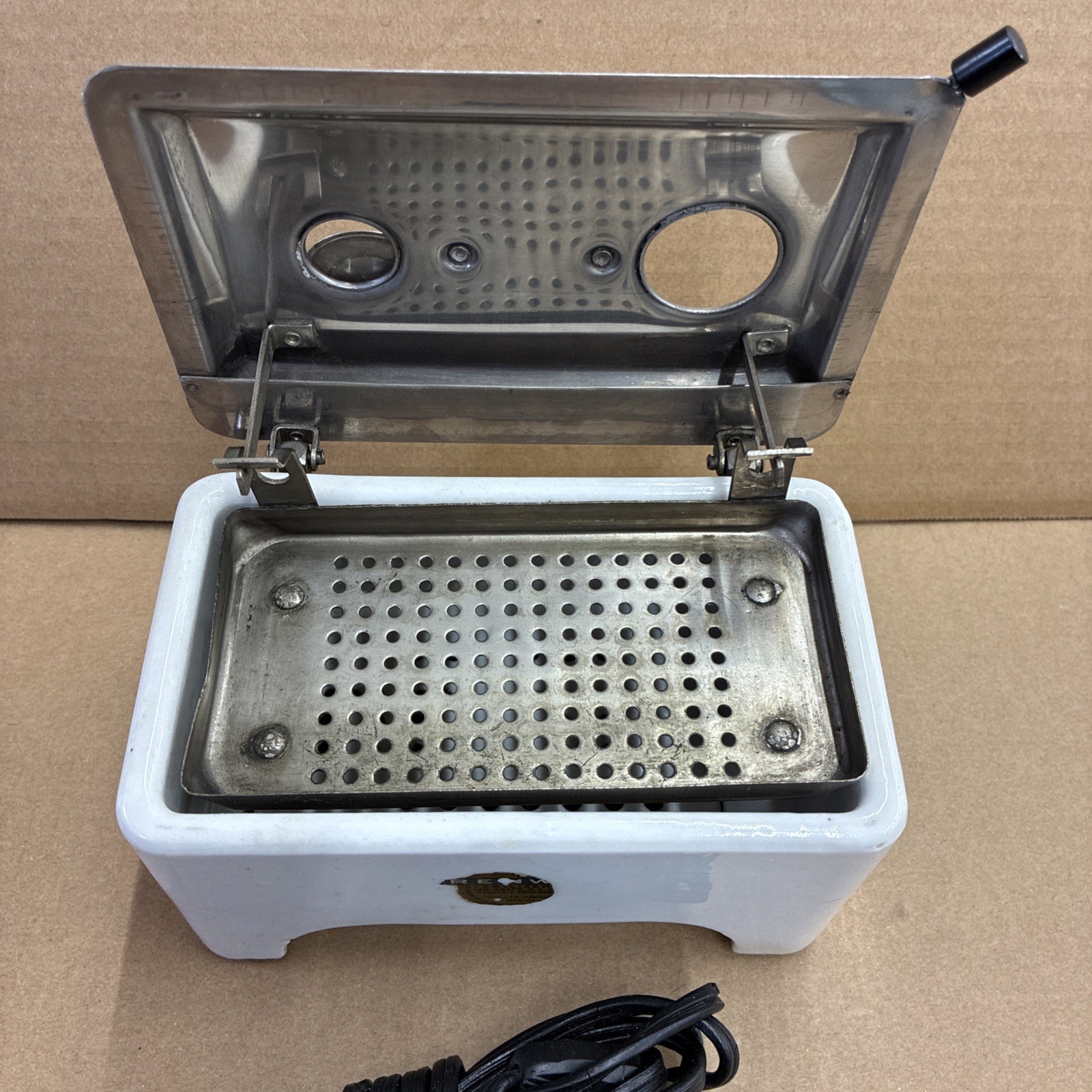 Vintage #6 Porcelain Electric Renwal Sterilizer with Basket/Tray