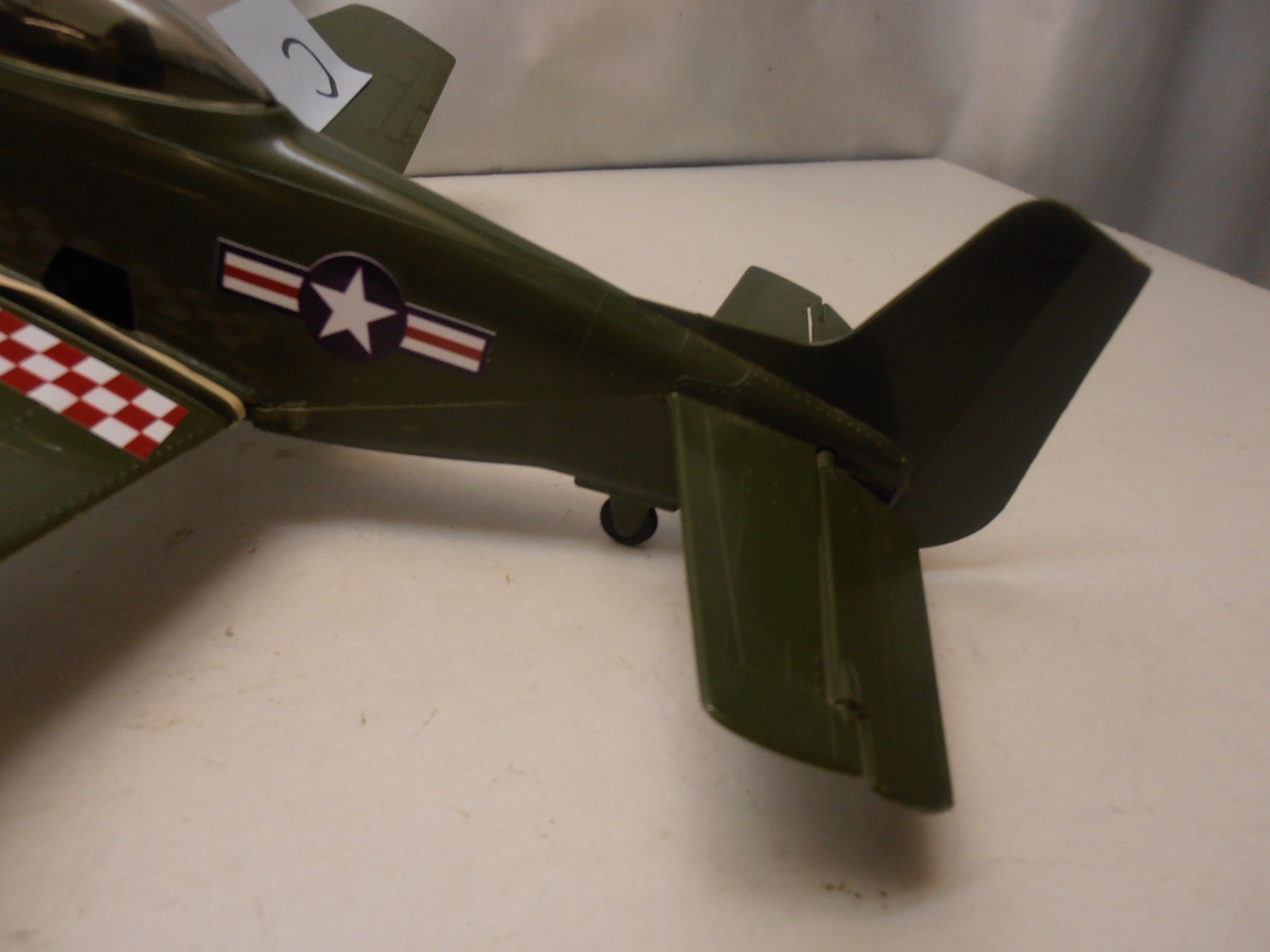 Cox 049 P-51