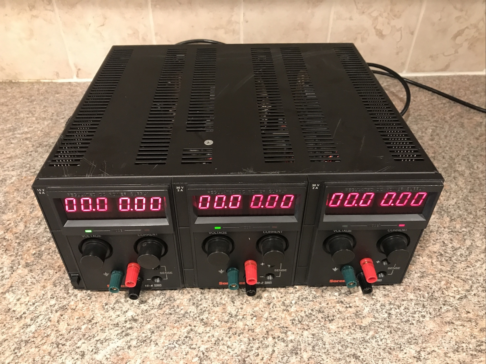 SORENSEN XTT153030 POWER SUPPLY w/ XT 15-4, 2 XT 30-2 MODULES