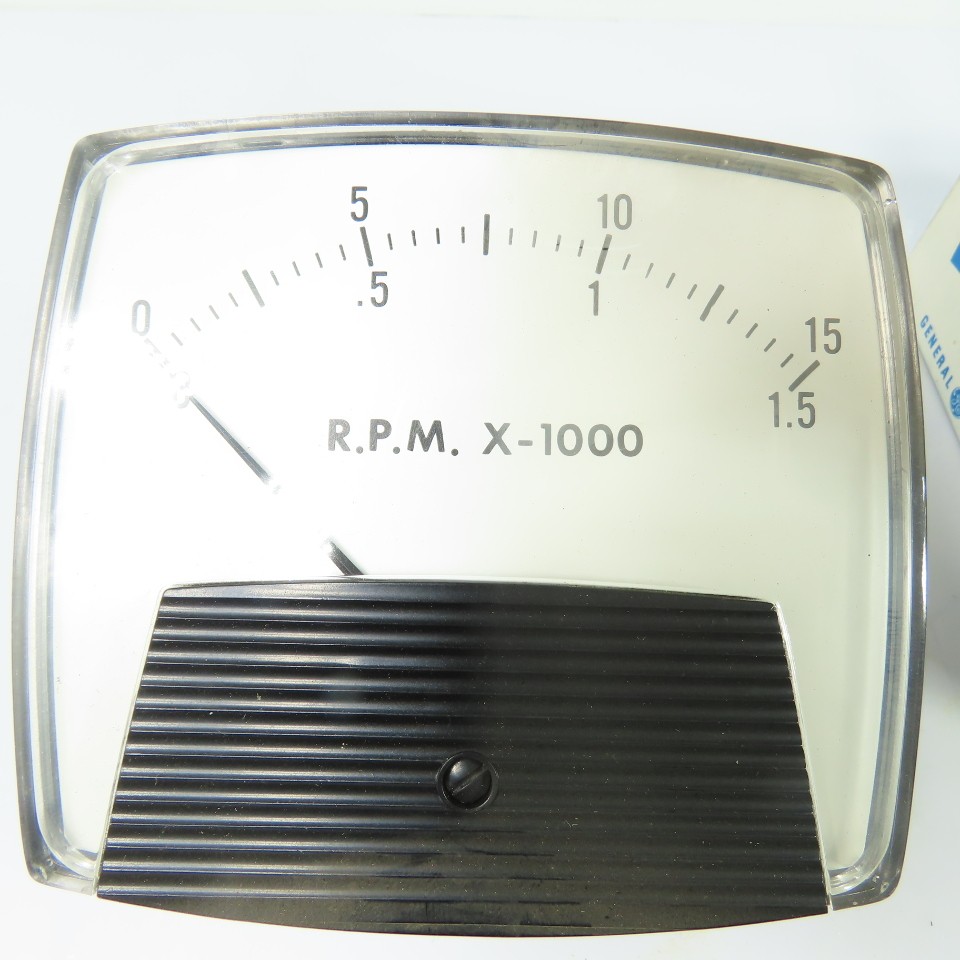 General Electric Analog Tachometer Panel Meter 100uADC 0-15/0-1.5 1500 RPM