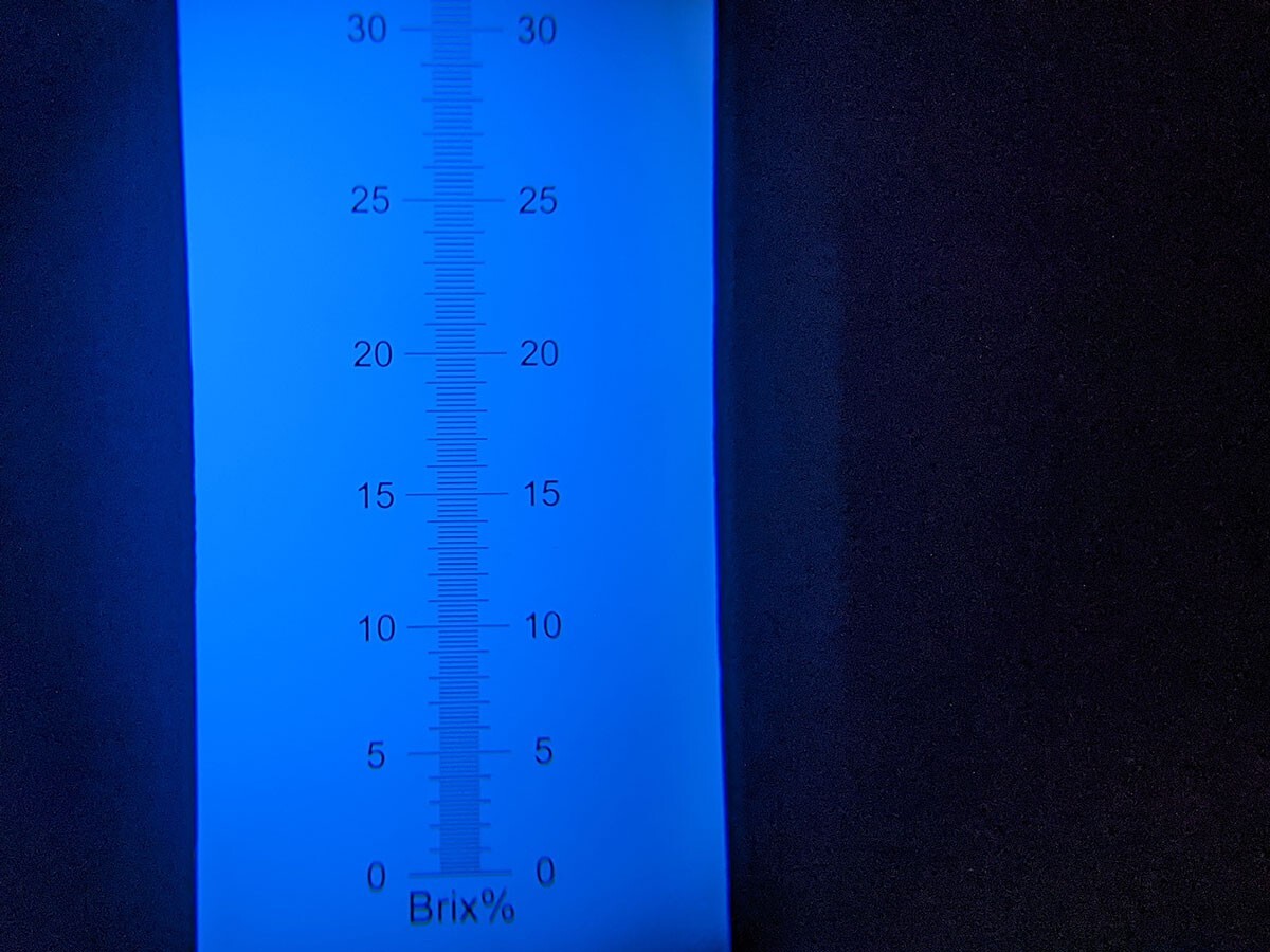 Today's Instruments Co. LTD Model Br32 Refractometer in Brix Units
