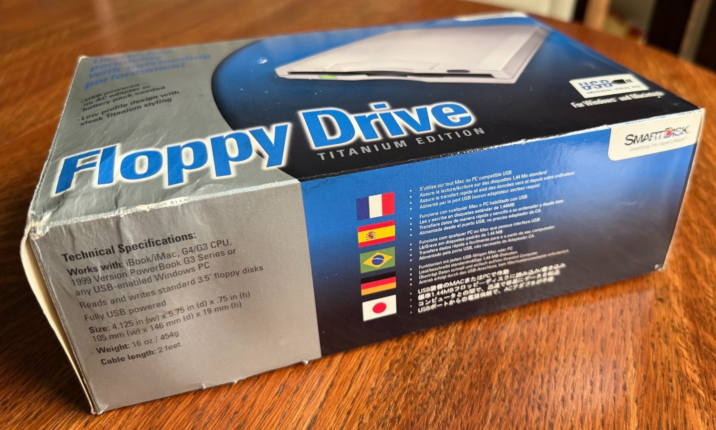 SmartDisk Titanium Edition USB 3.5" External Floppy Drive FDUSB-TM2 Windows/Mac