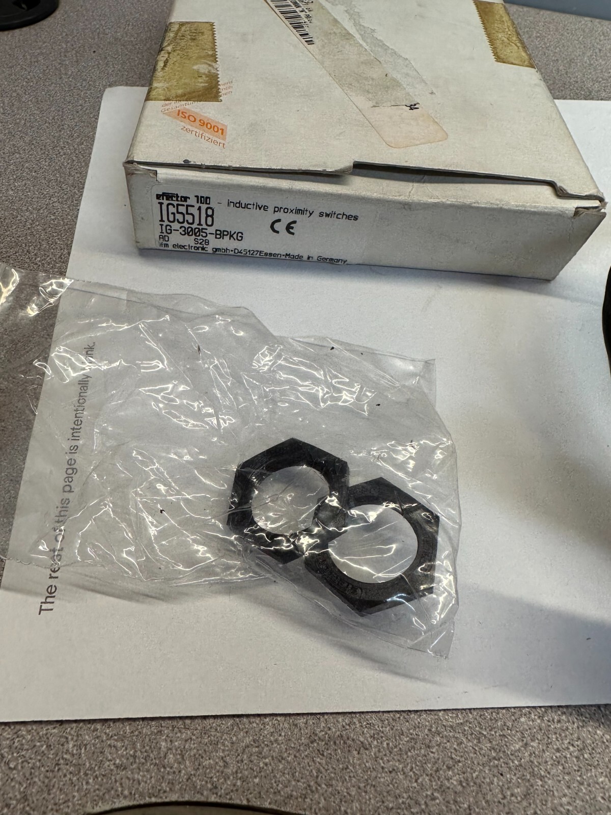 IFM IG5518 / IG3005-BPKG EFECTOR PROXIMITY SWITCH SENSOR, NEW FREE SHIPPING