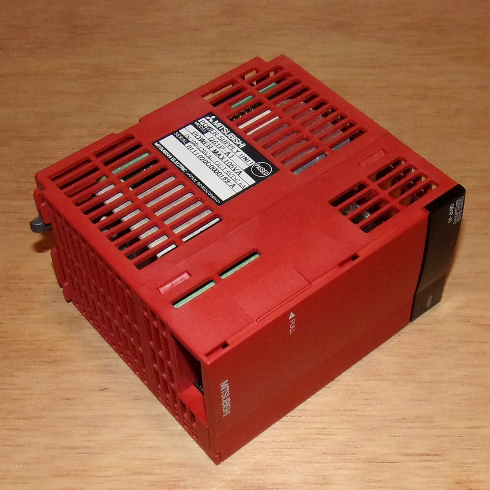 Mitsubishi Electric Melsec-Q Series 100-120VAC 105VA Power Supply Unit Q61P-A1