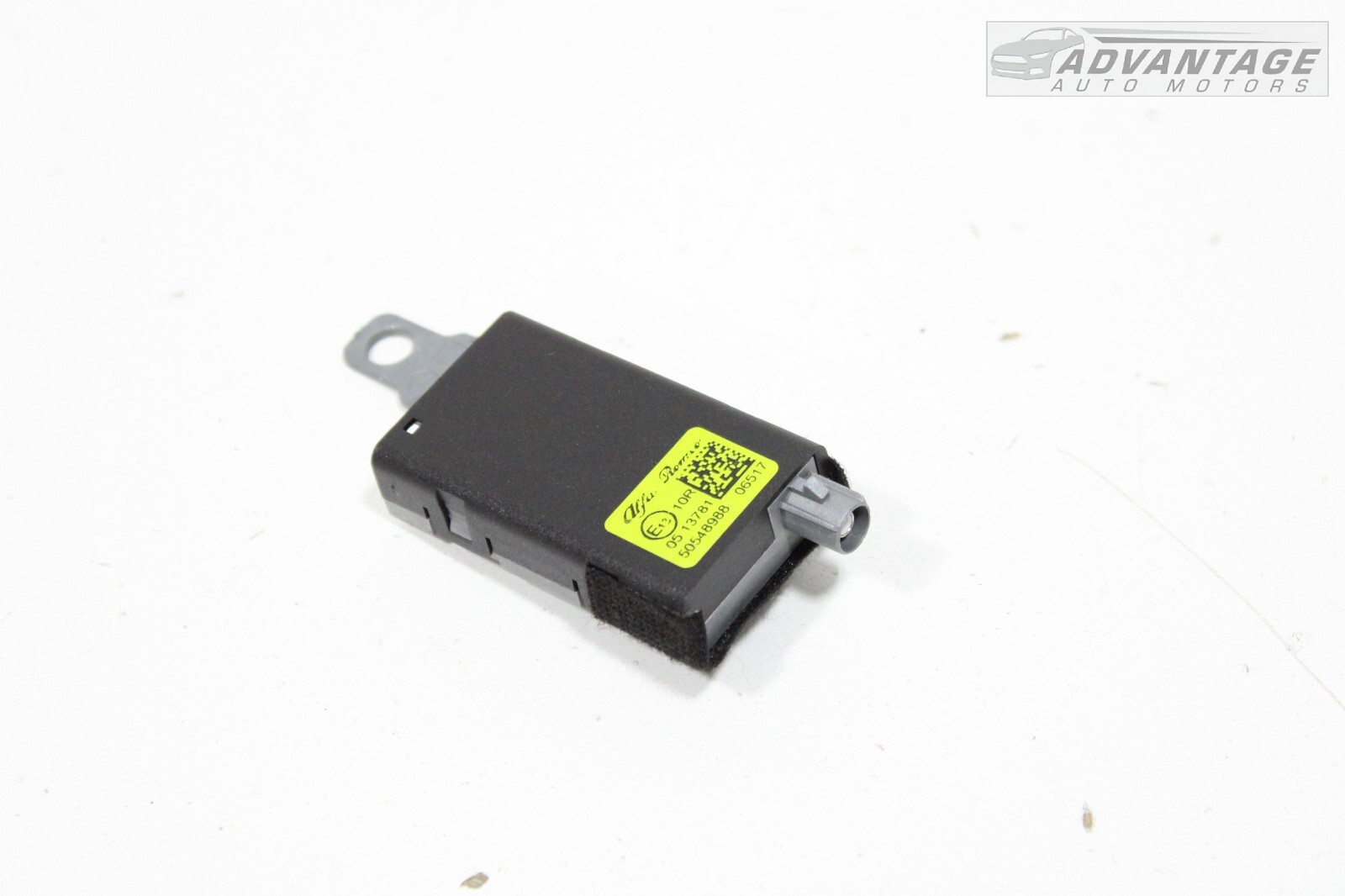 2017-2019 ALFA ROMEO STELVIO ANTENNA BOOSTER AMPLIFIER MODULE UNIT 50548988 OEM