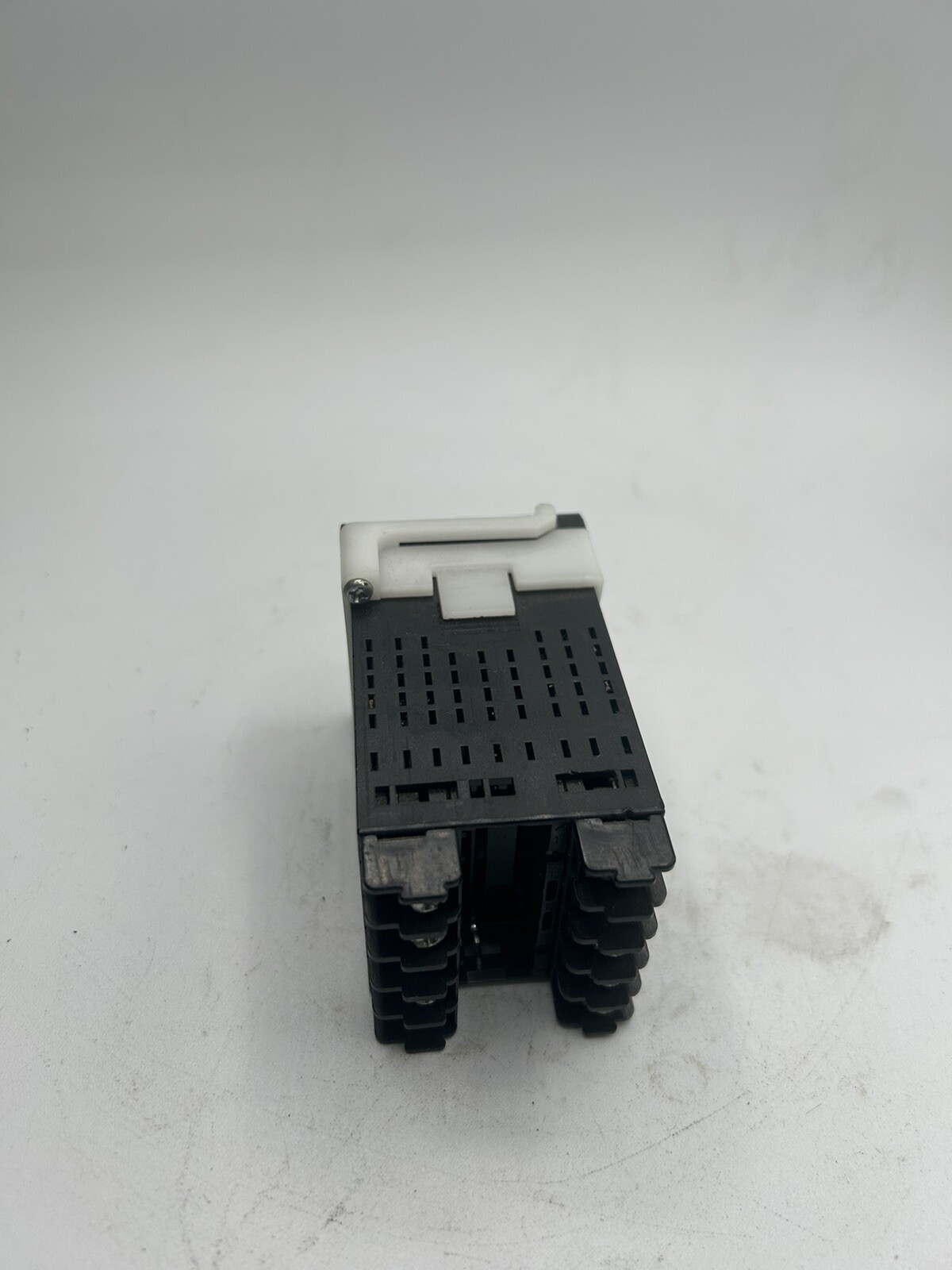 Omron Industrial Automation Temperature Controller E5CN-C2MP-500