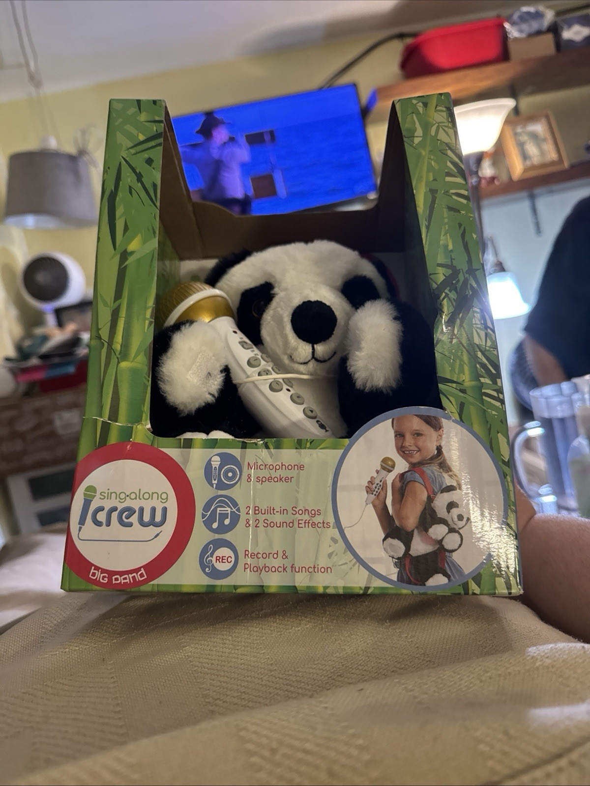 Karaoke Sing Along Crew Singing Panda/ Wired Microphone/backpack