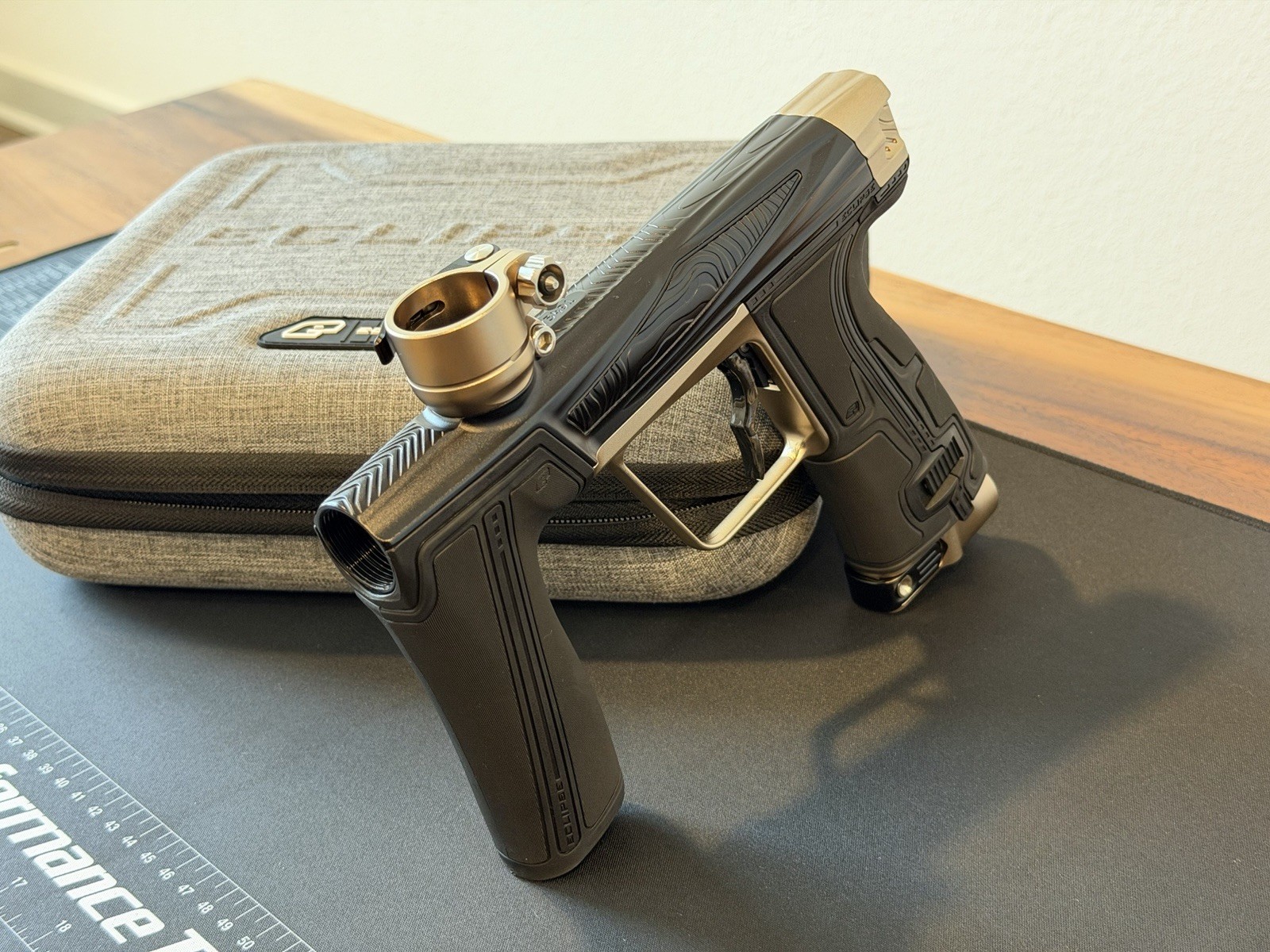 DARK X PLANET ECLIPSE CS3PRO - BLACK/SAND