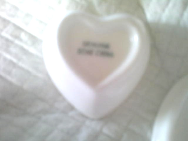 A Beautiful, Small Trinket Box ( please read )