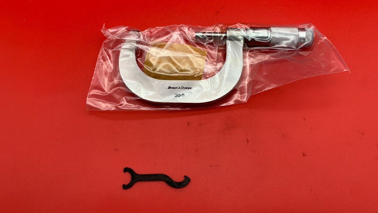 Brown & Sharpe 599-30-5 SLANT LINE MICROMETER  2-3"  IN STOCK