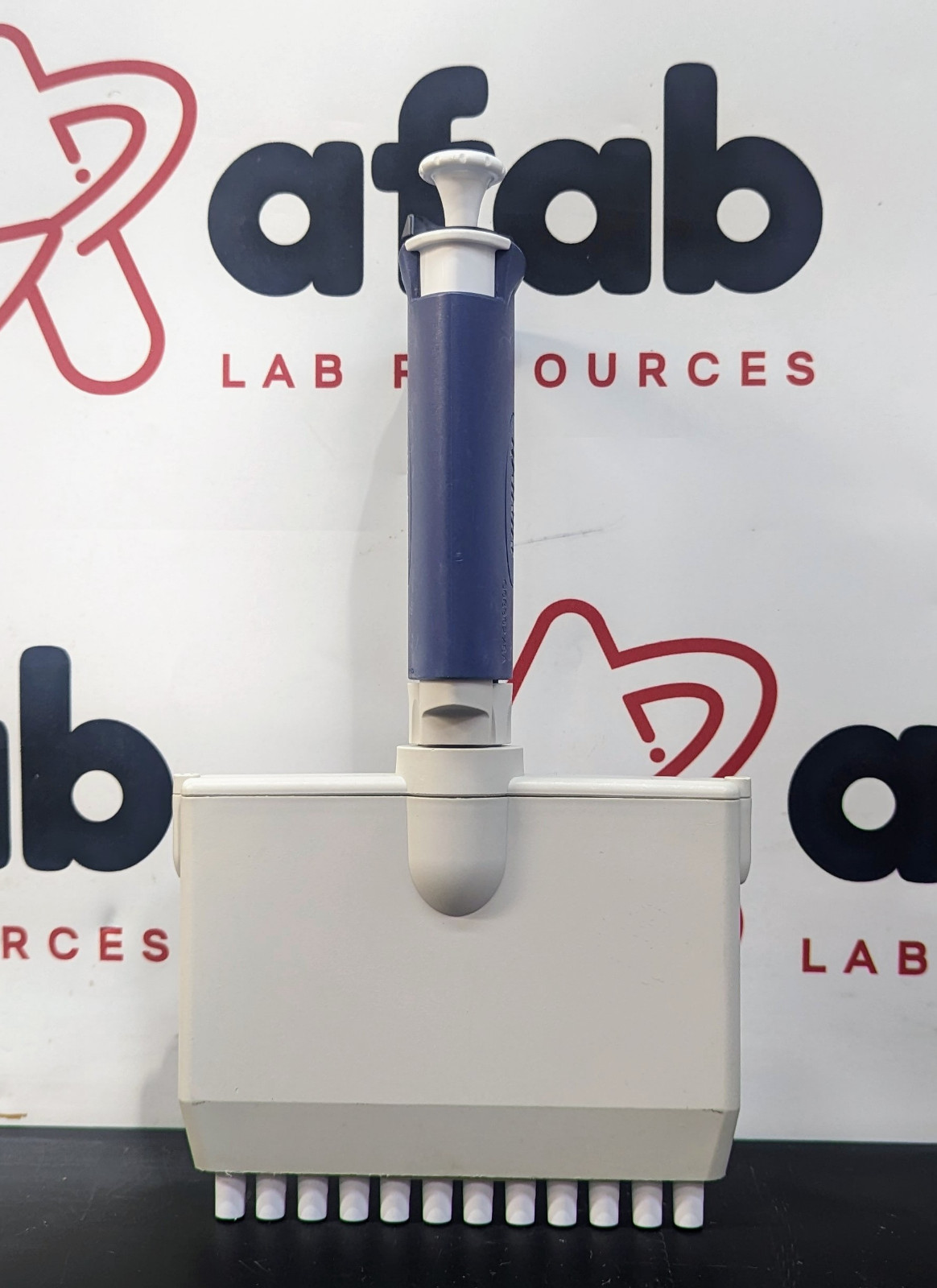 Rainin L12-300 Pipet-Lite 12 Channel Pipette