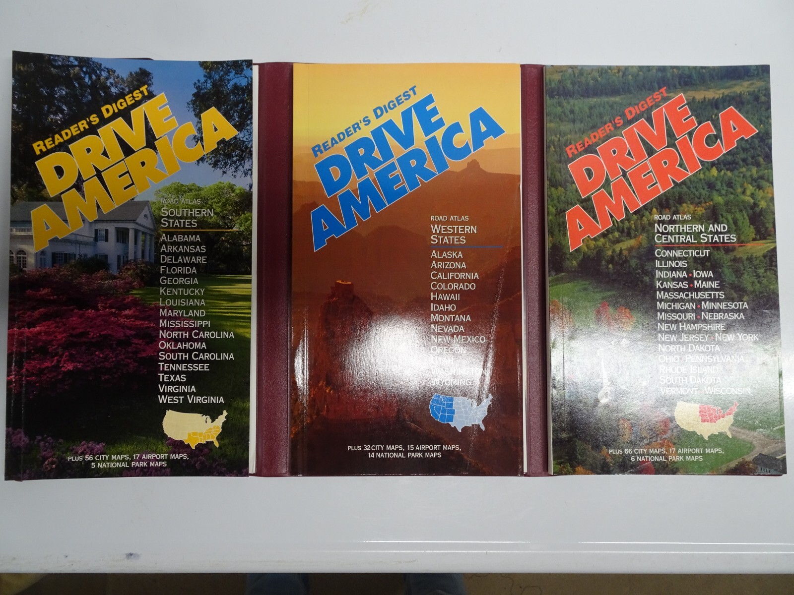 Readers Digest Drive America Road Atlas 1996 3-volumn set vinyl case 50 states