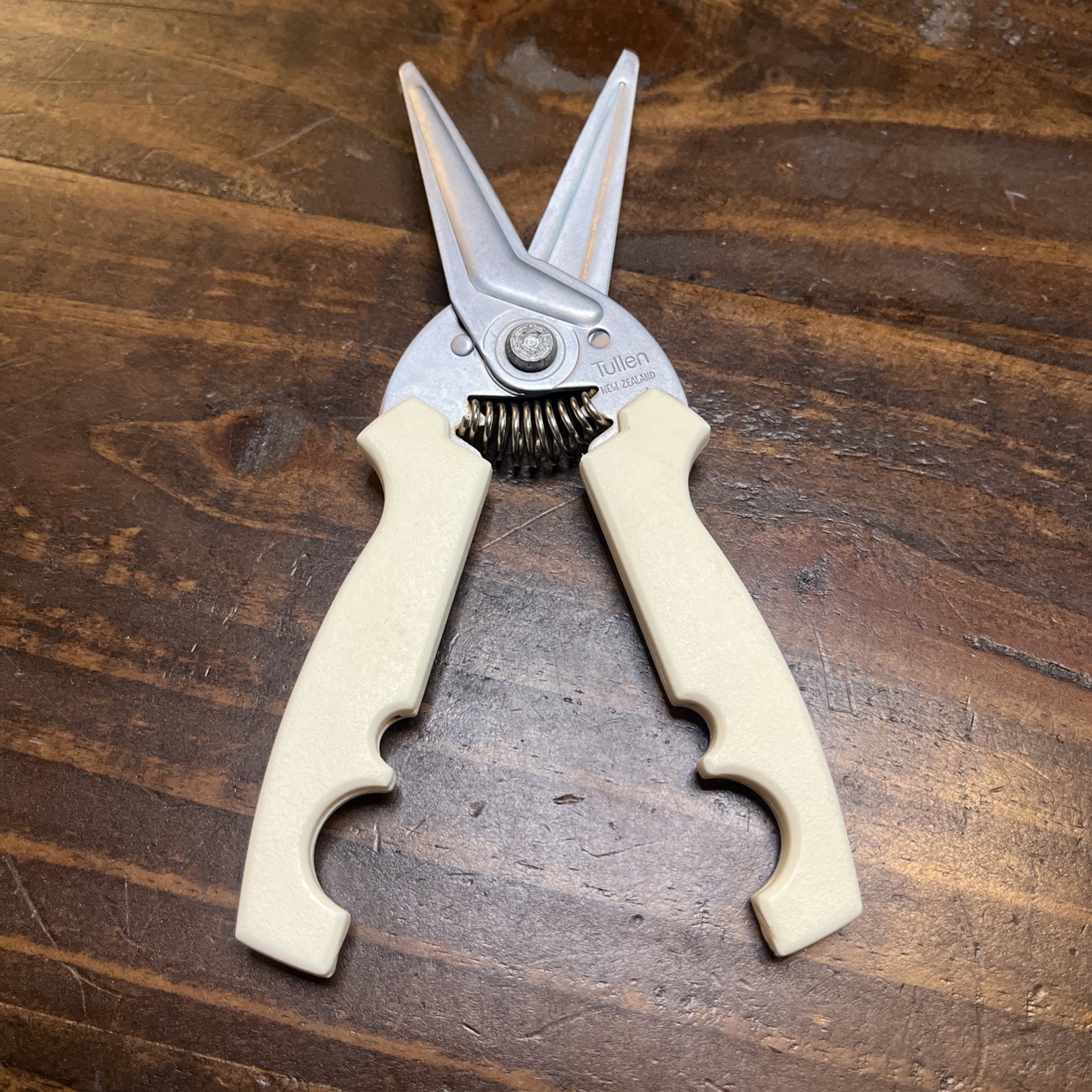 Tullen Shears Snips Scissors Kitchen Utility Shears Tullen U.K.