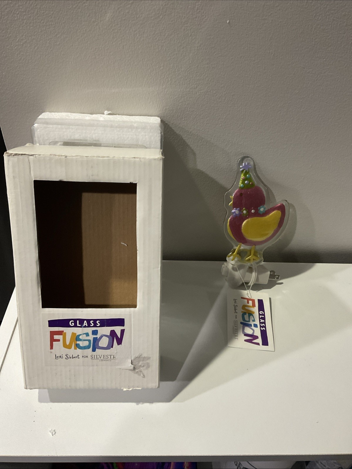 Lori Siebert Glass Fusion Chick Nightlight NIB 2010
