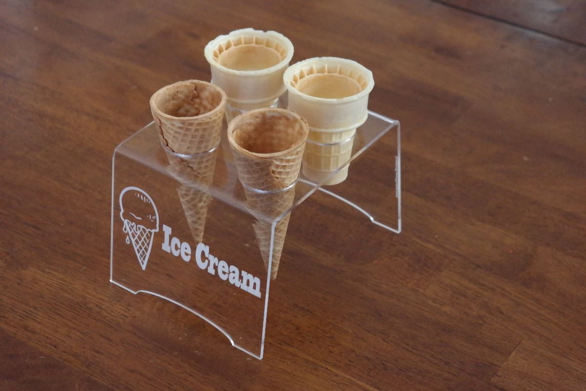 Engraved Acrylic 4 Cone Ice Cream Cone Holder Tray Display Stand Rack Wedding