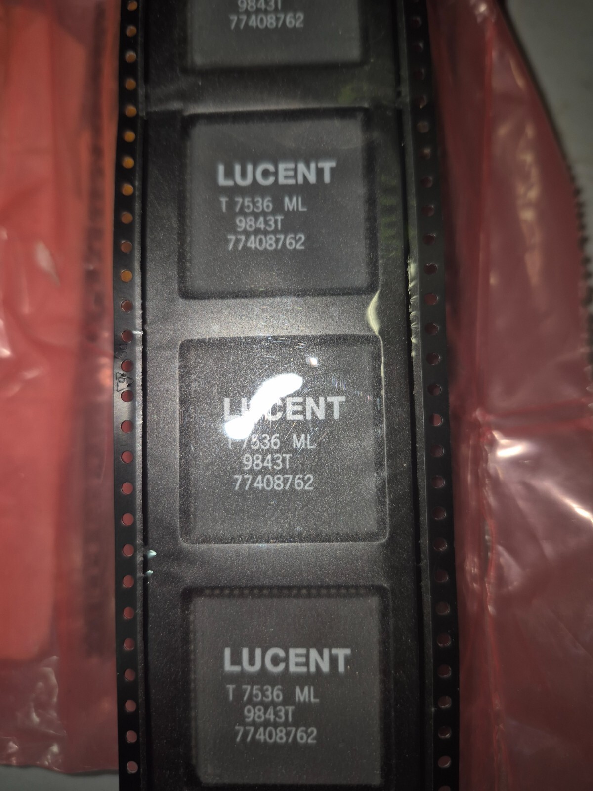 LUCENT-T7536ML - IC