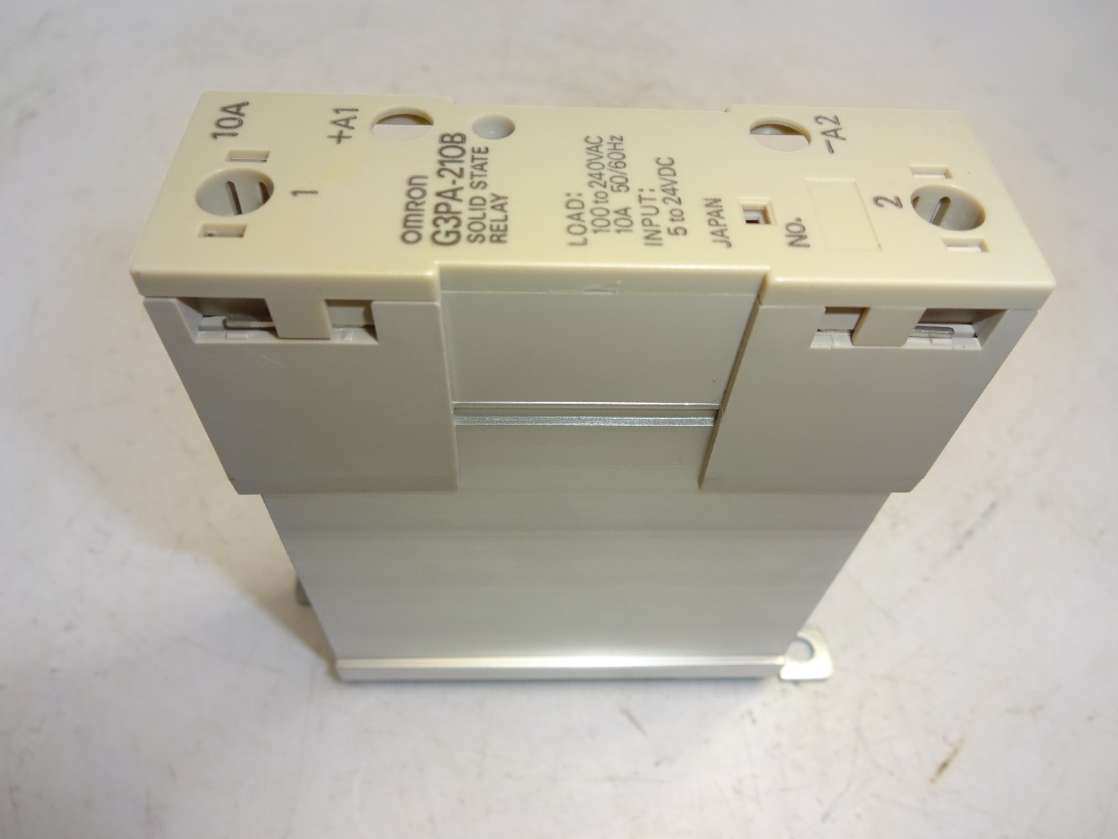 OMRON G3PA-210B SOLID STATE RELAY 5-24VDC