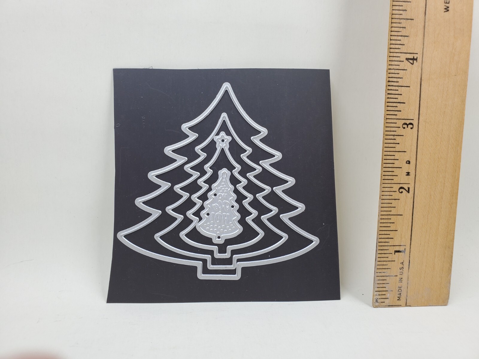 MO1 Momenta Christmas Trees thin metal 4pc die Set