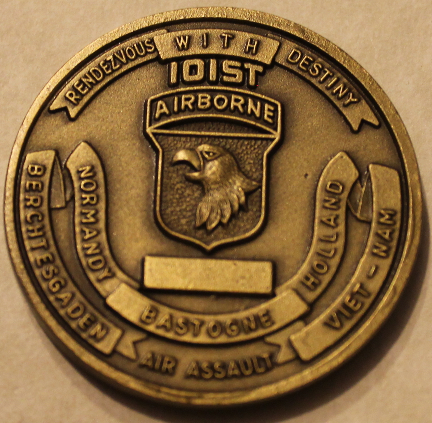 101st Airborne Division Operation DESERT SHEILD / Storm Army Challenge Coin