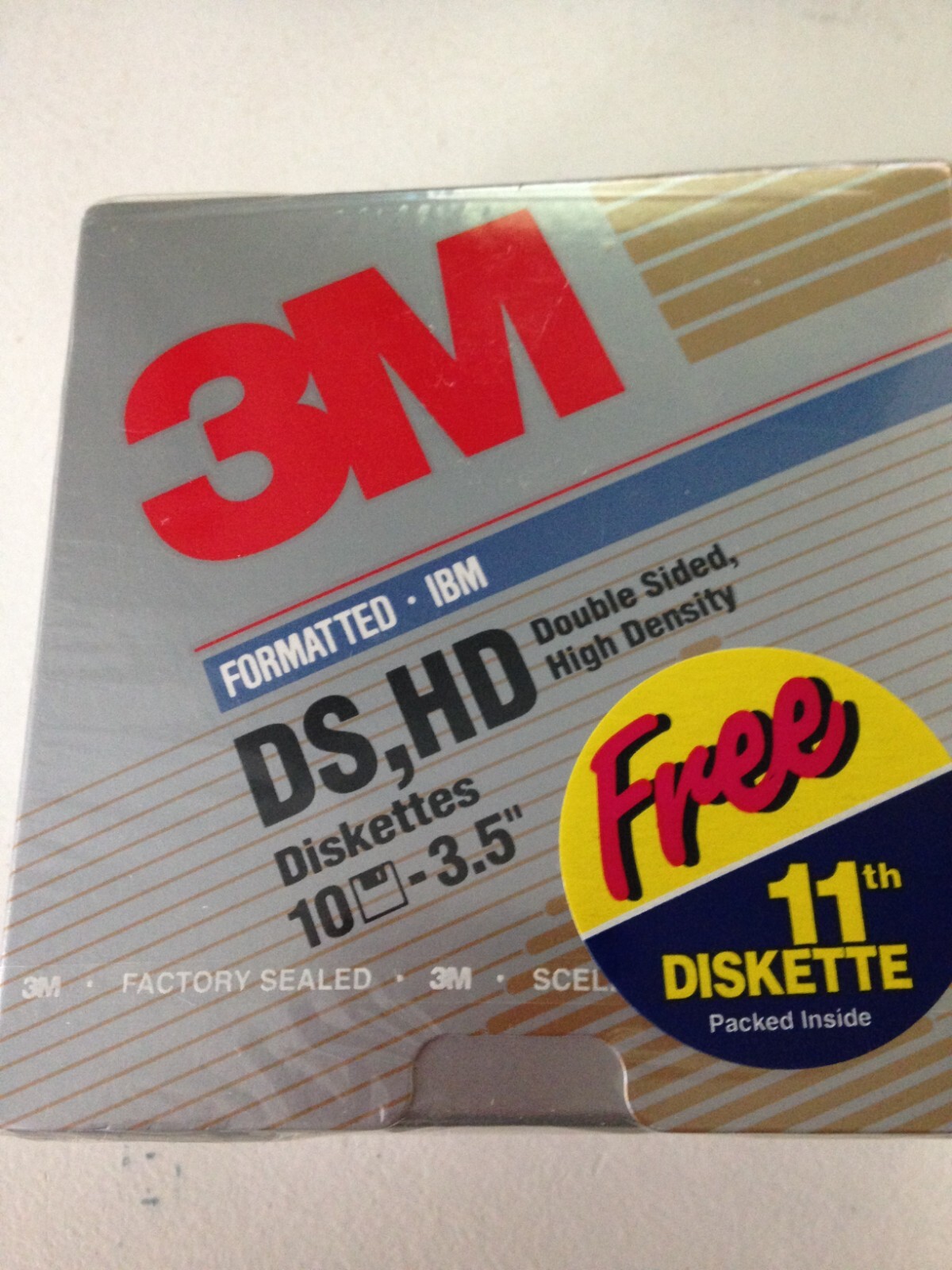NEW- sealed box of 11 - 3M  -3.5" Diskettes IBM Formatted Factory Package