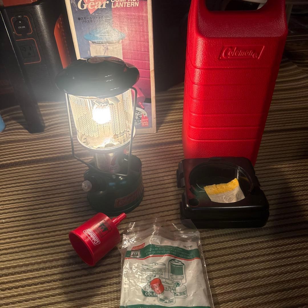 Coleman Pre-Owned 226A 749J Compact Lantern