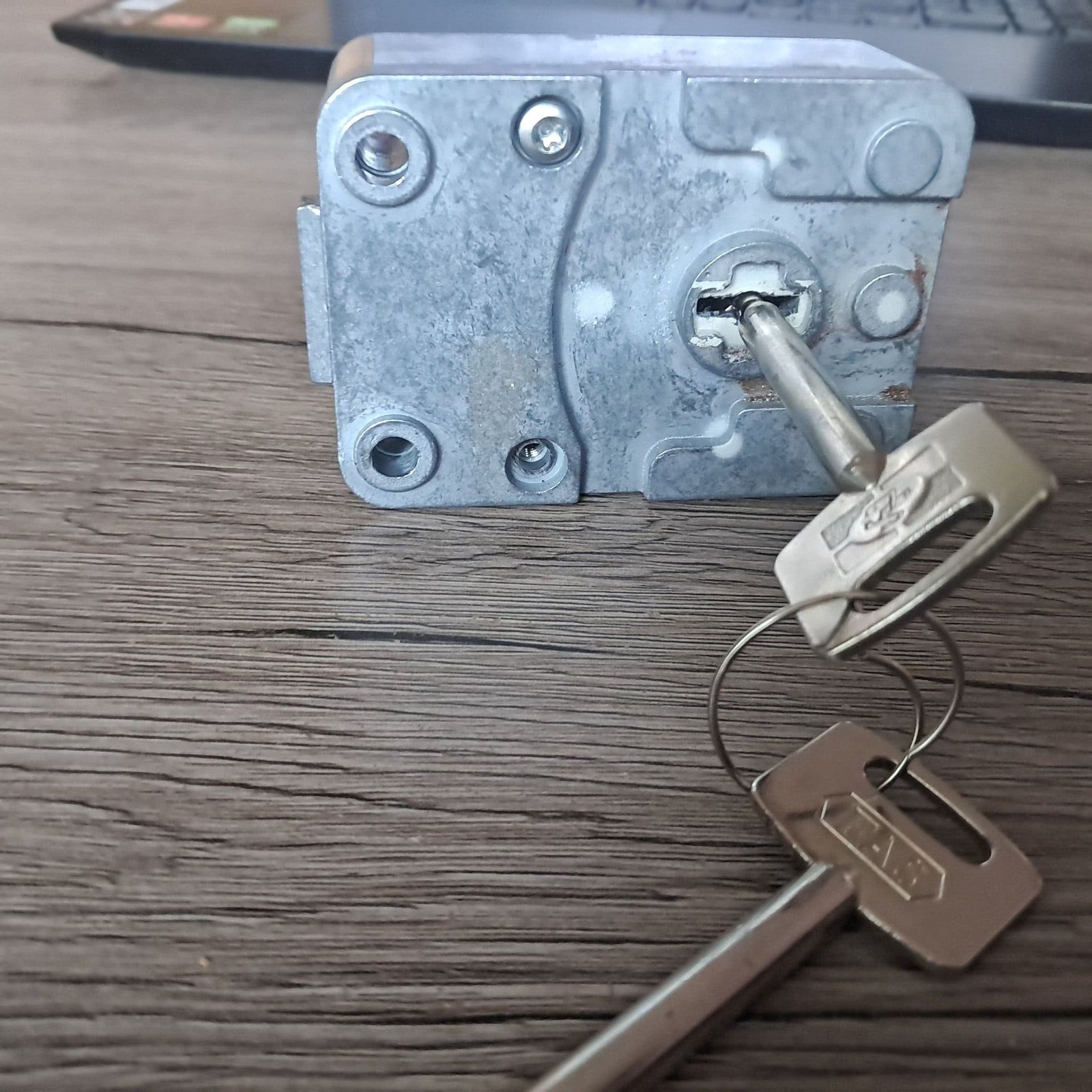 FAS 6580 SAFE LOCK WITH 2 KEYS