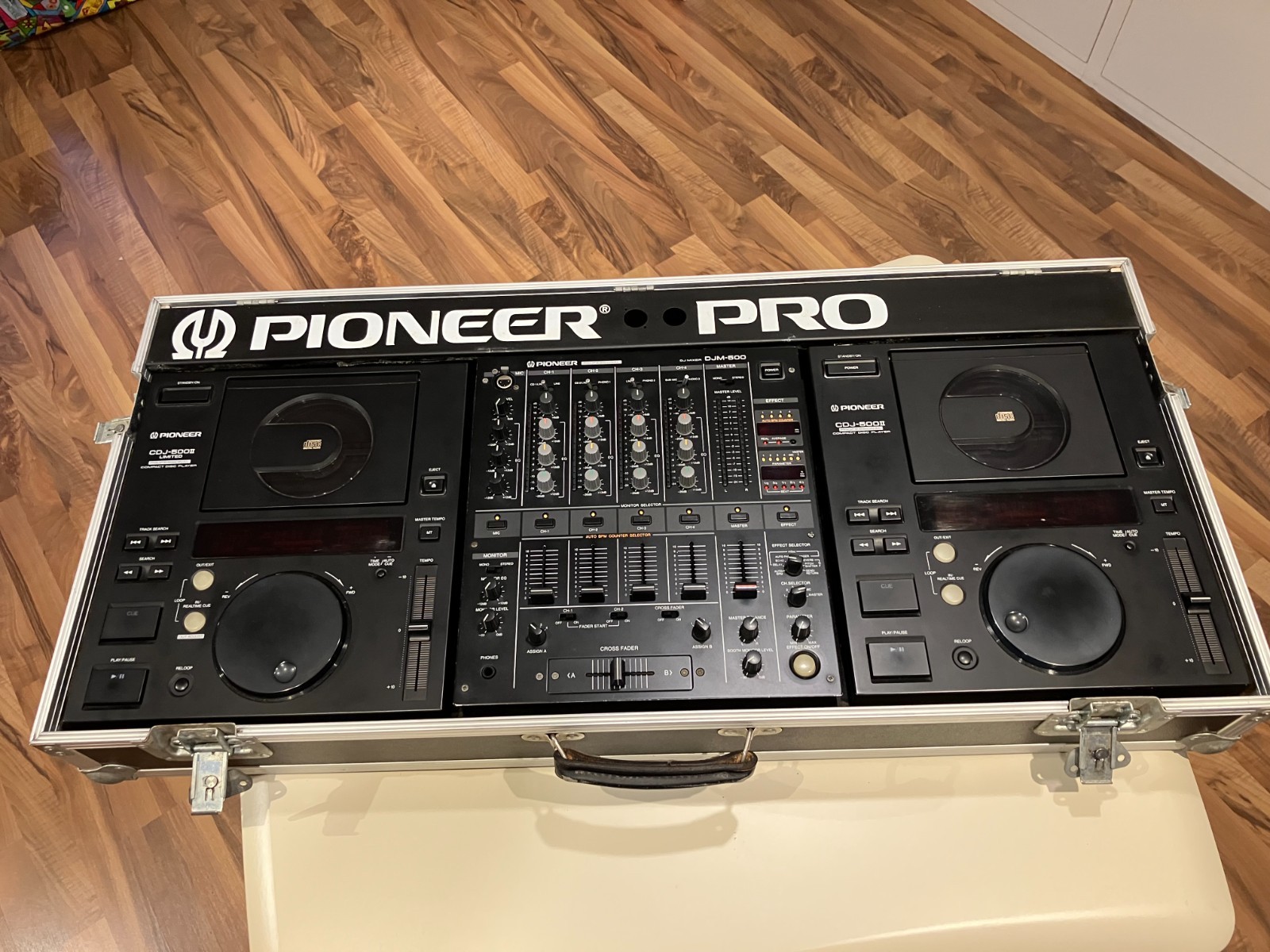 PIONEER PRO SOLO FLYCASE DJ CONSOLE
