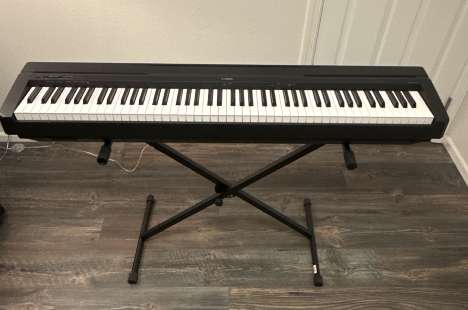 Yamaha P-45 88-Key Digital Home Piano Black  Built-In Speaker w/Stand Pedal