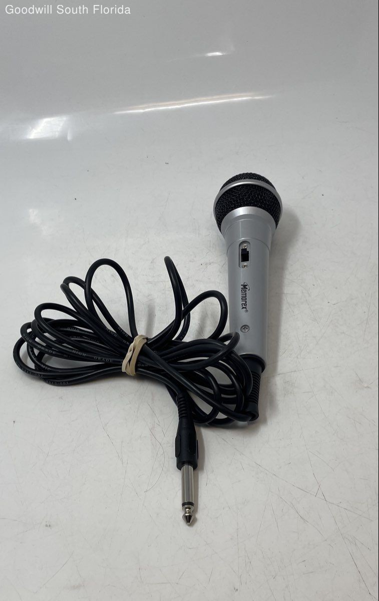 Memorex Silver-Tone Black Handheld Dynamic Wired Microphone Not Tested