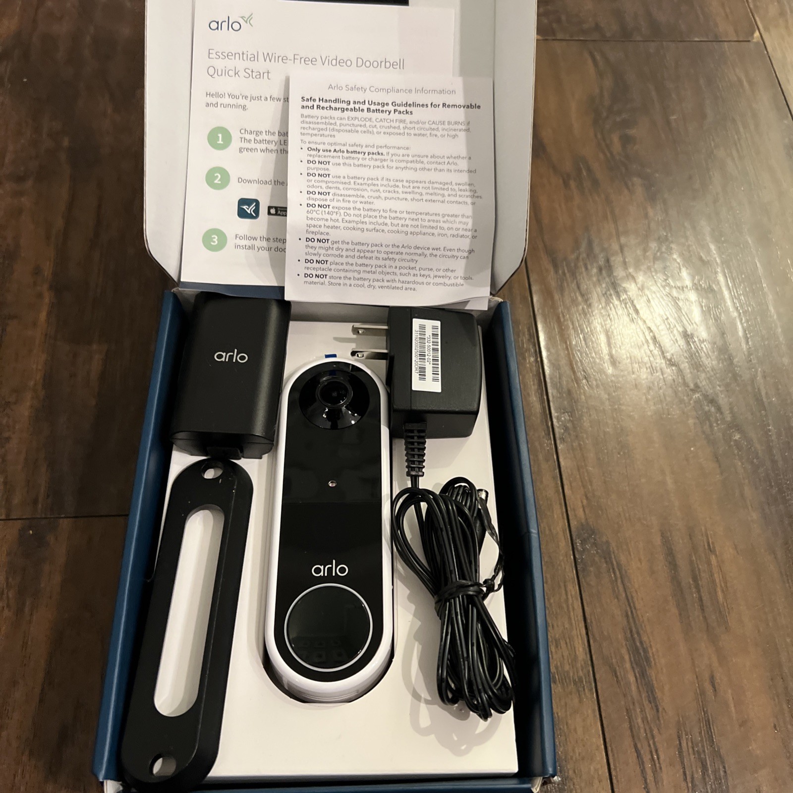 Arlo Essential Wired Video Doorbell NEW
