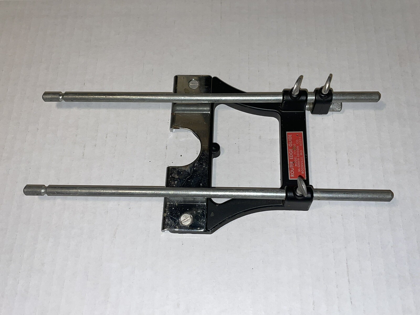 McGraw-Edison ROUTER EDGE GUIDE Model 774000 Casting # B922-23