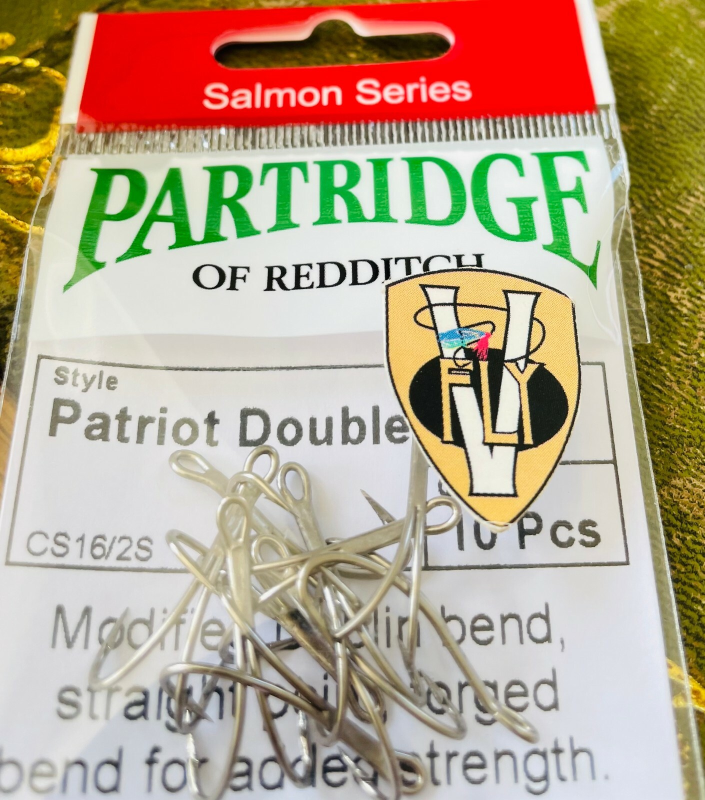 10 Partridge Patriot Up Eye Salmon Double Hooks CS16/2 Black or Gold All sizes