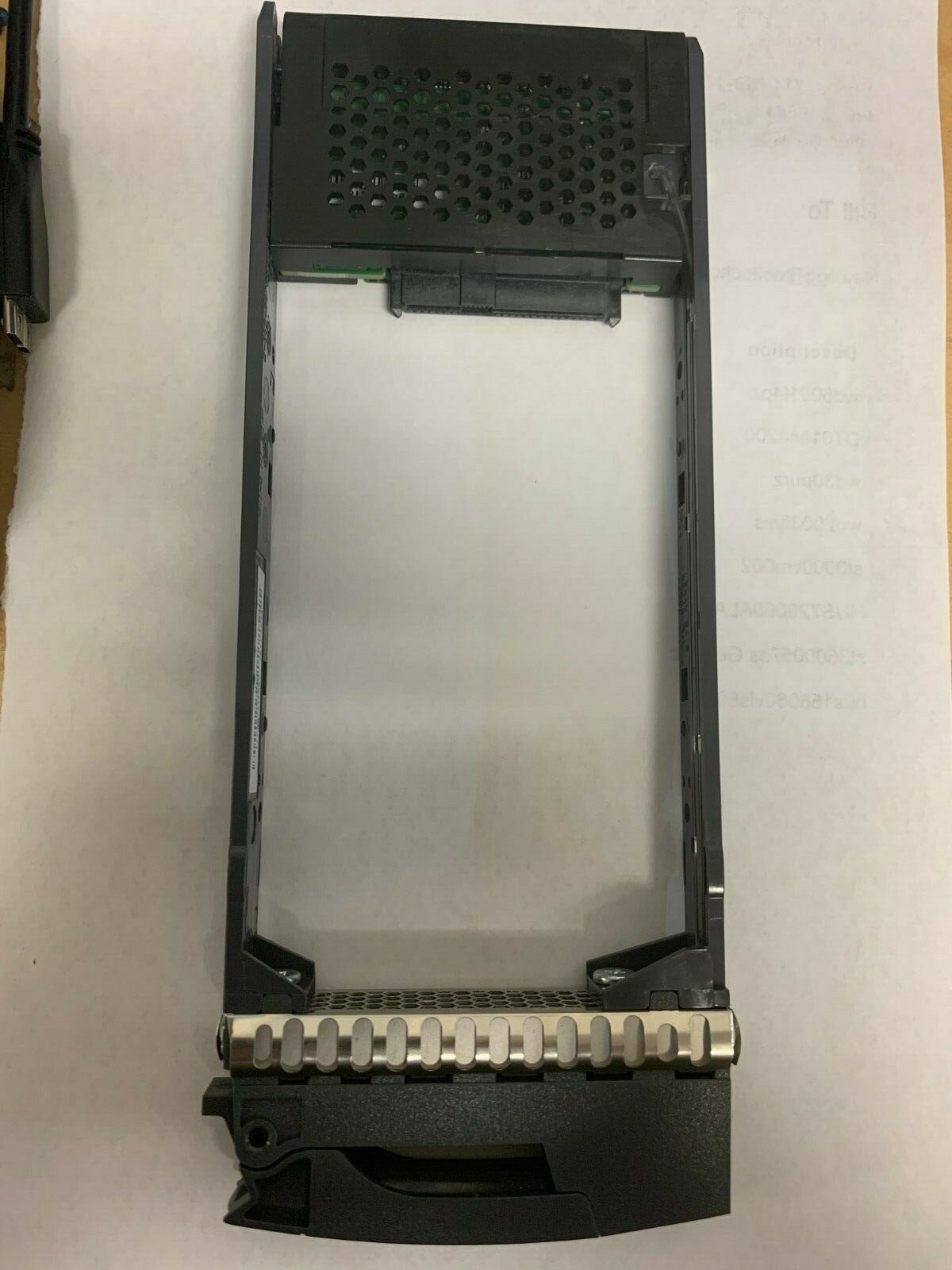 LOT OF  12 ! NetApp SAS 2.5" Hard Drive Tray FAS2240 FAS2650 SAN 900gb 600gb