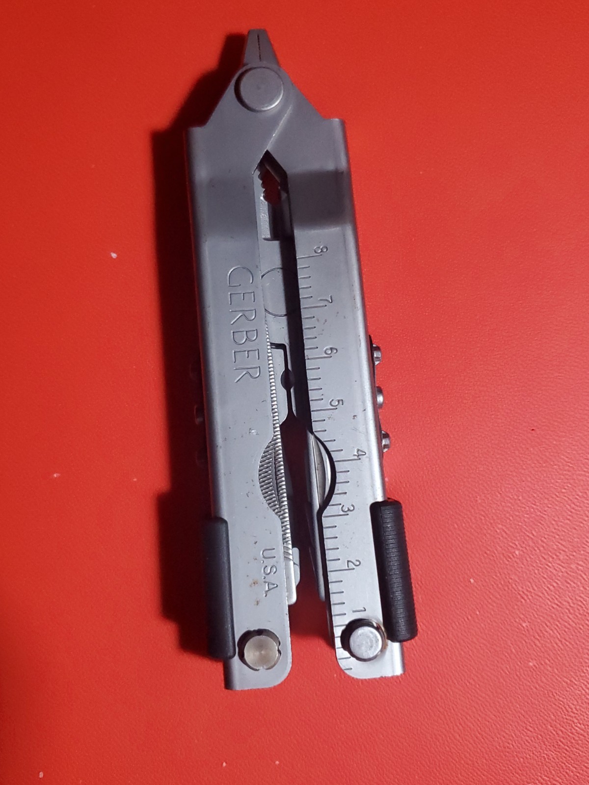 Gerber MP400 Compact Multitool Stainless Steel! With Sheath!