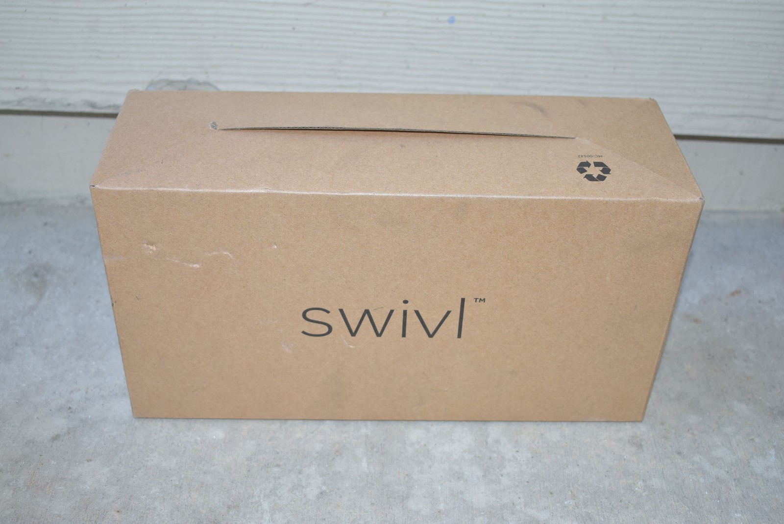 Swivl C1, SW3322-C1, C Series Robot for iPhone, iPad, iPod, BRAND NEW sealed box