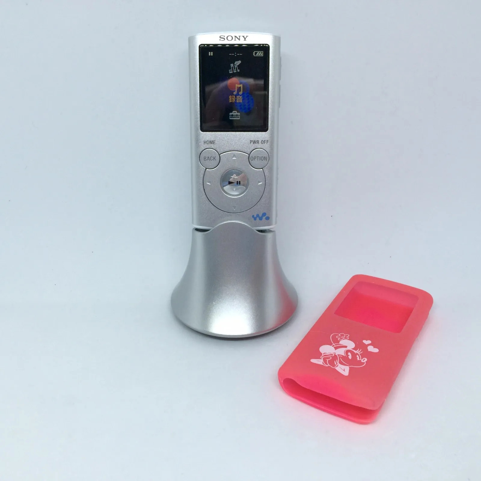 I126 SONY WALKMAN Digital Music Player NW-E052 Silver