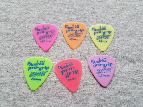 D'andrea Pro-Grip BRITES Guitar Picks Orange 0.60mm, 1 Dozen